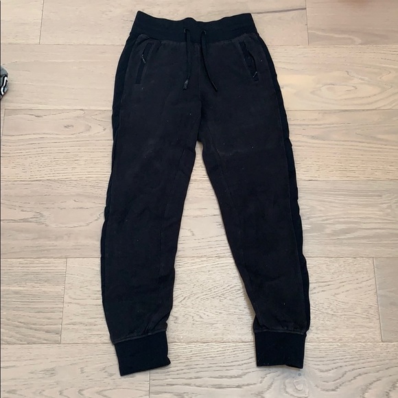 Black LULULEMON track pants - Picture 1 of 3